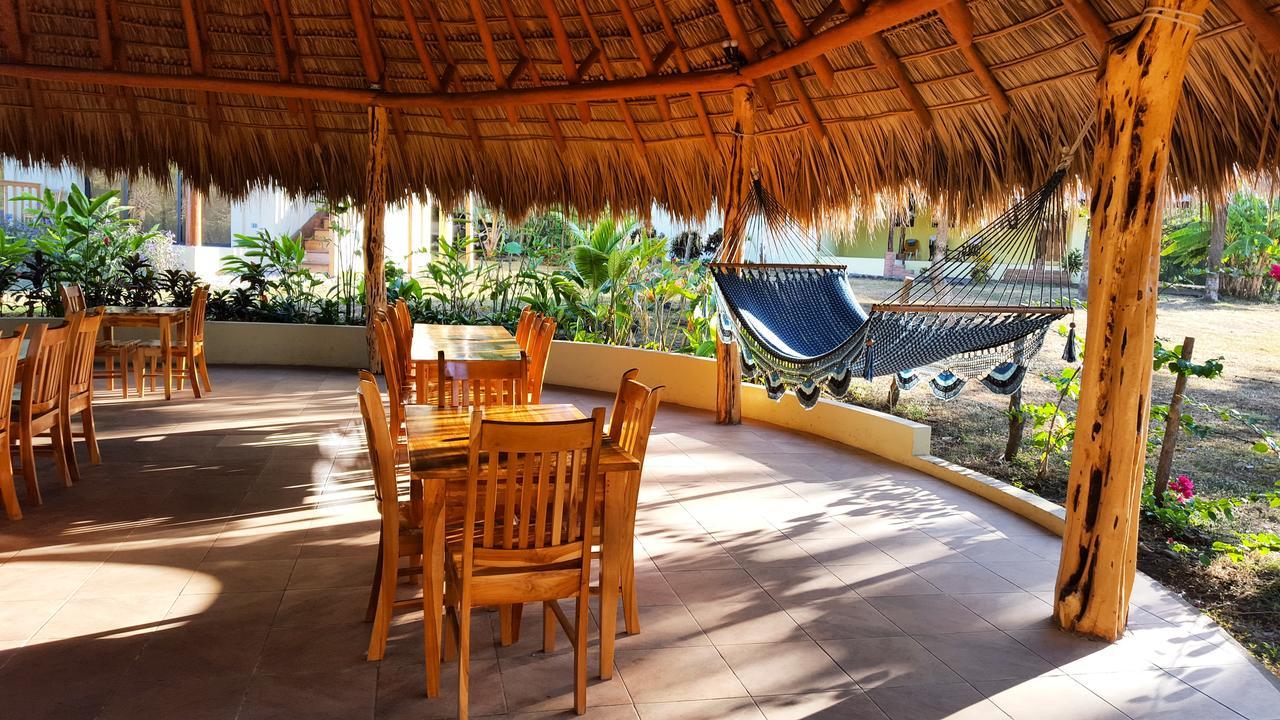 Las Palmeras Beach Hotel Aposentillo Eksteriør bilde